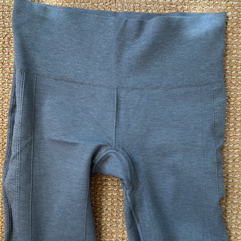 LuluLemon Gray Leggings